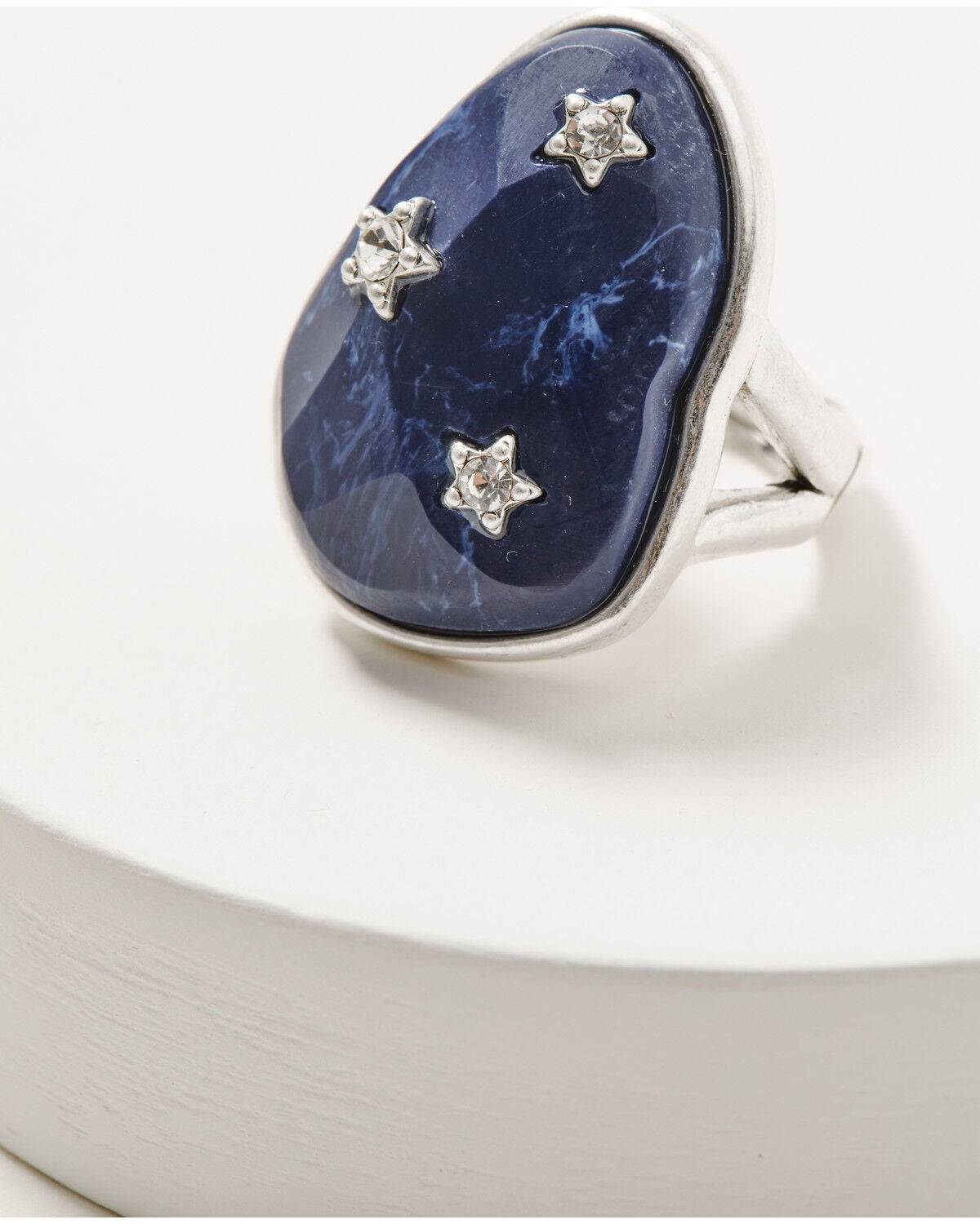 Image #2 - Lainey Wilson Women's Hold Me Star Statement ring, Silver, hi-res