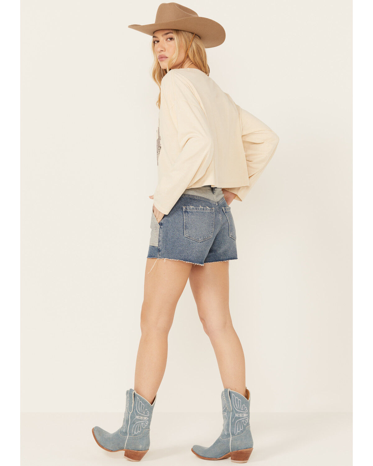 Image #3 - Cleo + Wolf Women's Helena Medium Wash Patch Pockets High Rise Denim Shorts, Medium Wash, hi-res