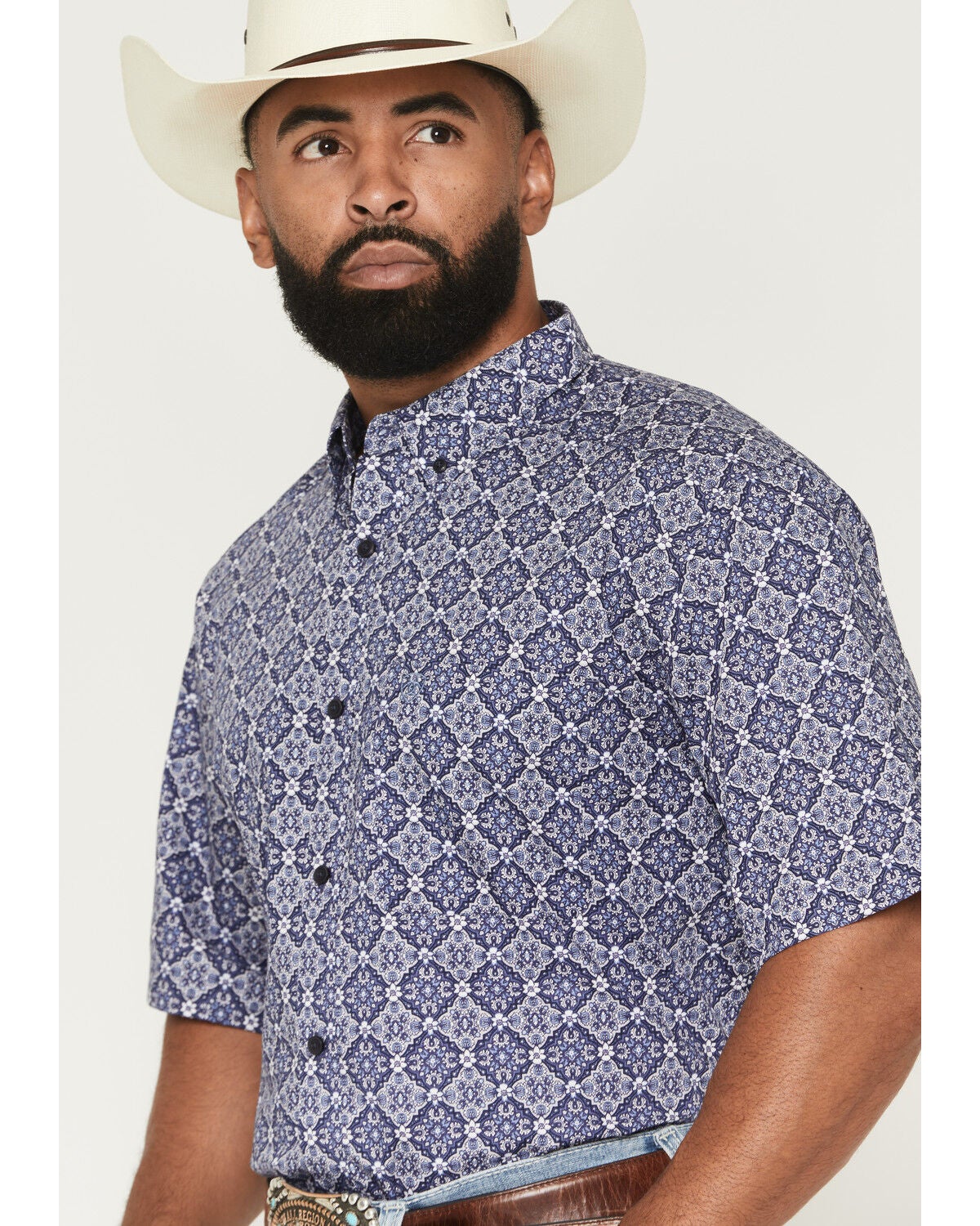 Image #2 - Ariat Men's Bill Medallion Print Short Sleeve Button-Down Western Shirt, Blue, hi-res