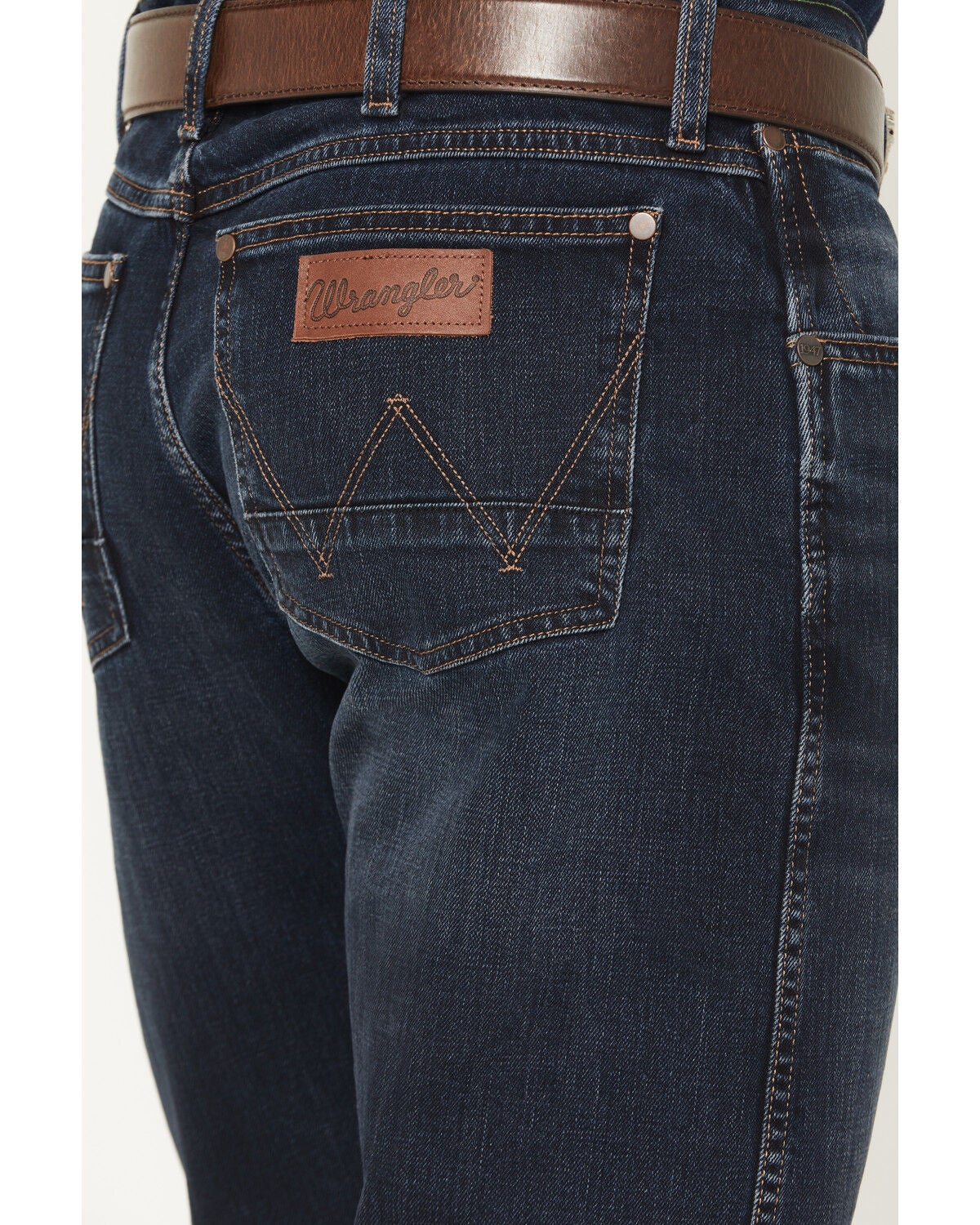 Image #4 - Wrangler Retro Men's 88MWZ Tilden Dark Wash Slim Straight Stretch Denim Jeans, Dark Wash, hi-res