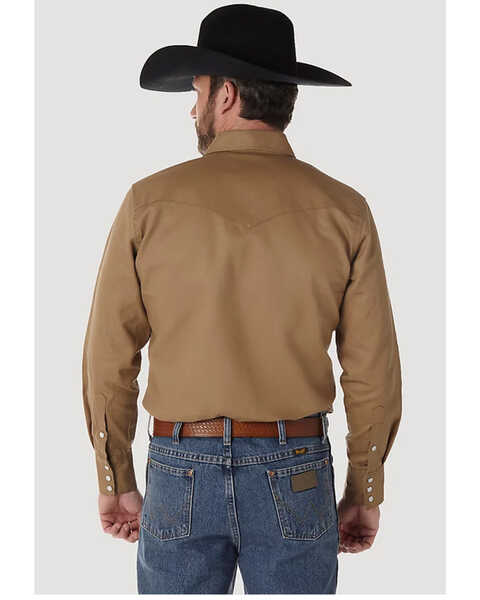 Wrangler Men's Solid Cowboy Cut Firm Finish Long Sleeve Work Shirt, Rawhide, hi-res