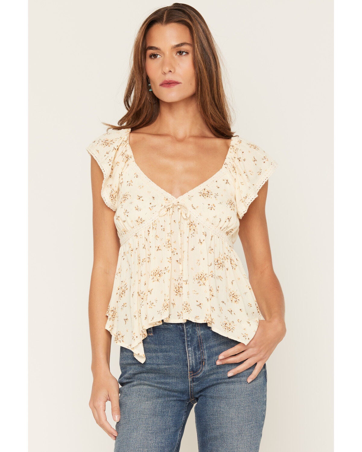 Wild Moss Women's Floral Print Hanky Hem Short Sleeve Top, Cream, hi-res
