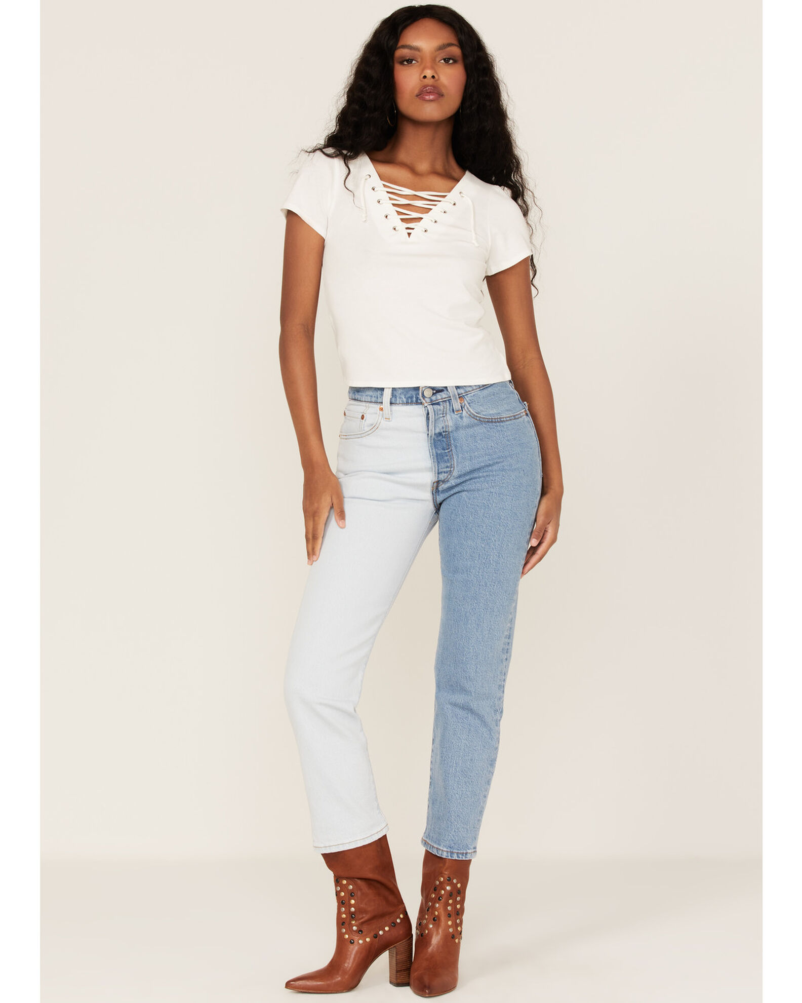 Levi's women's cropped jeans on sale