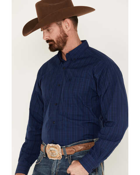 Image #2 - Ariat Men's Gidion Large Plaid Long Sleeve Button Down Shirt, Navy, hi-res