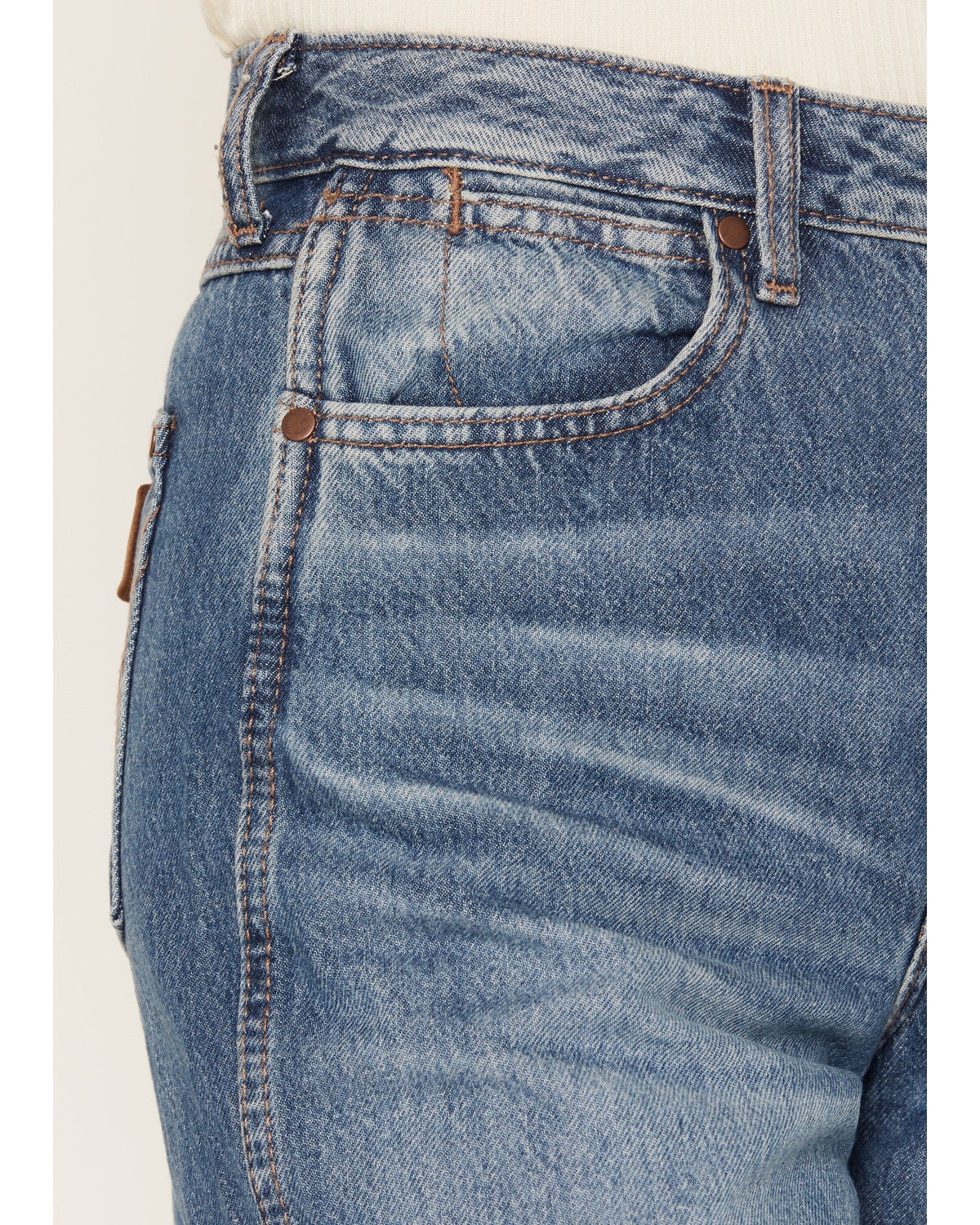 Image #2 - Wrangler Retro Women's Milena Medium Wash High Rise Wide Leg Denim Jeans, Medium Wash, hi-res