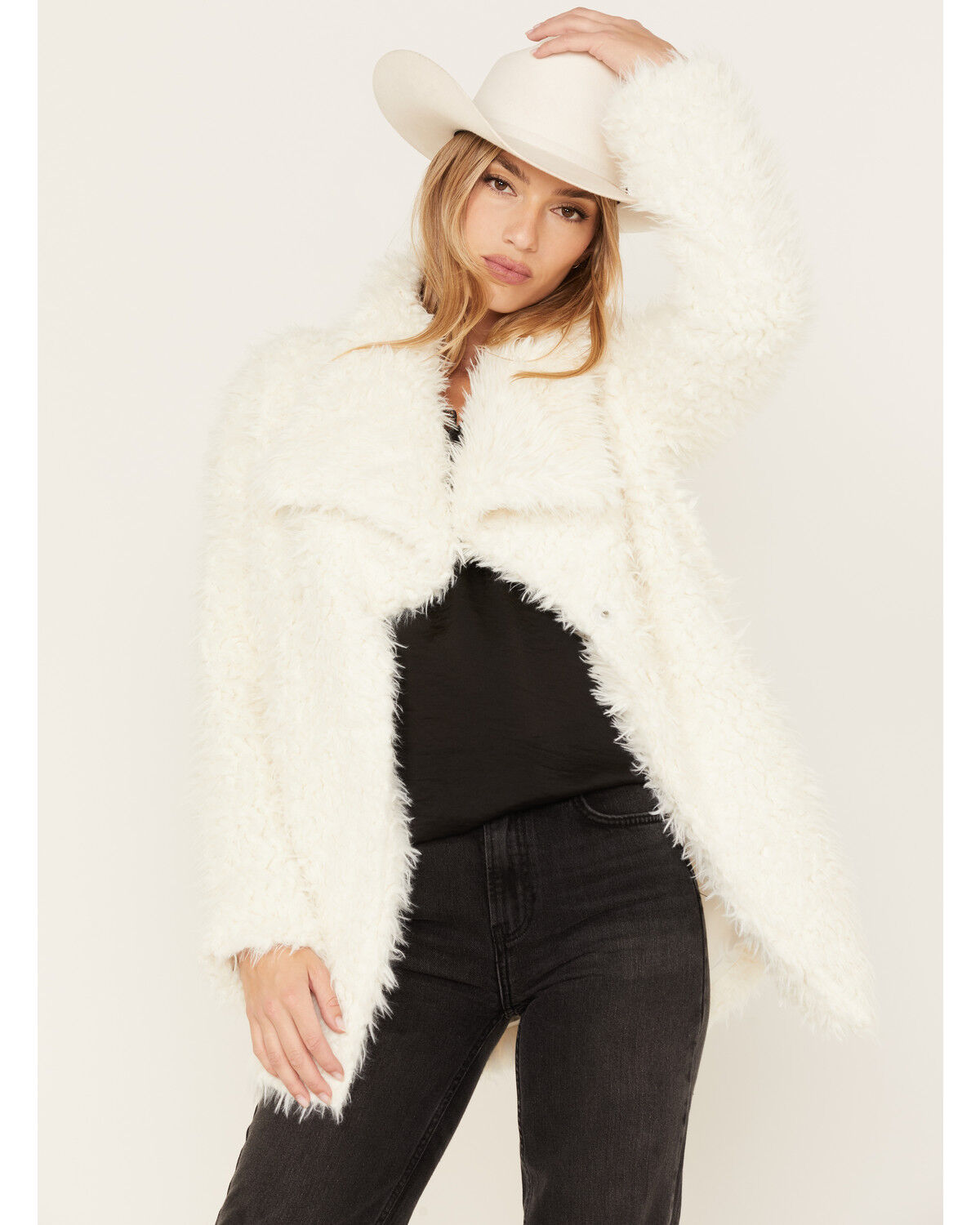 Image #1 - Shyanne Women's Faux Fur Fluffy Coat, , hi-res
