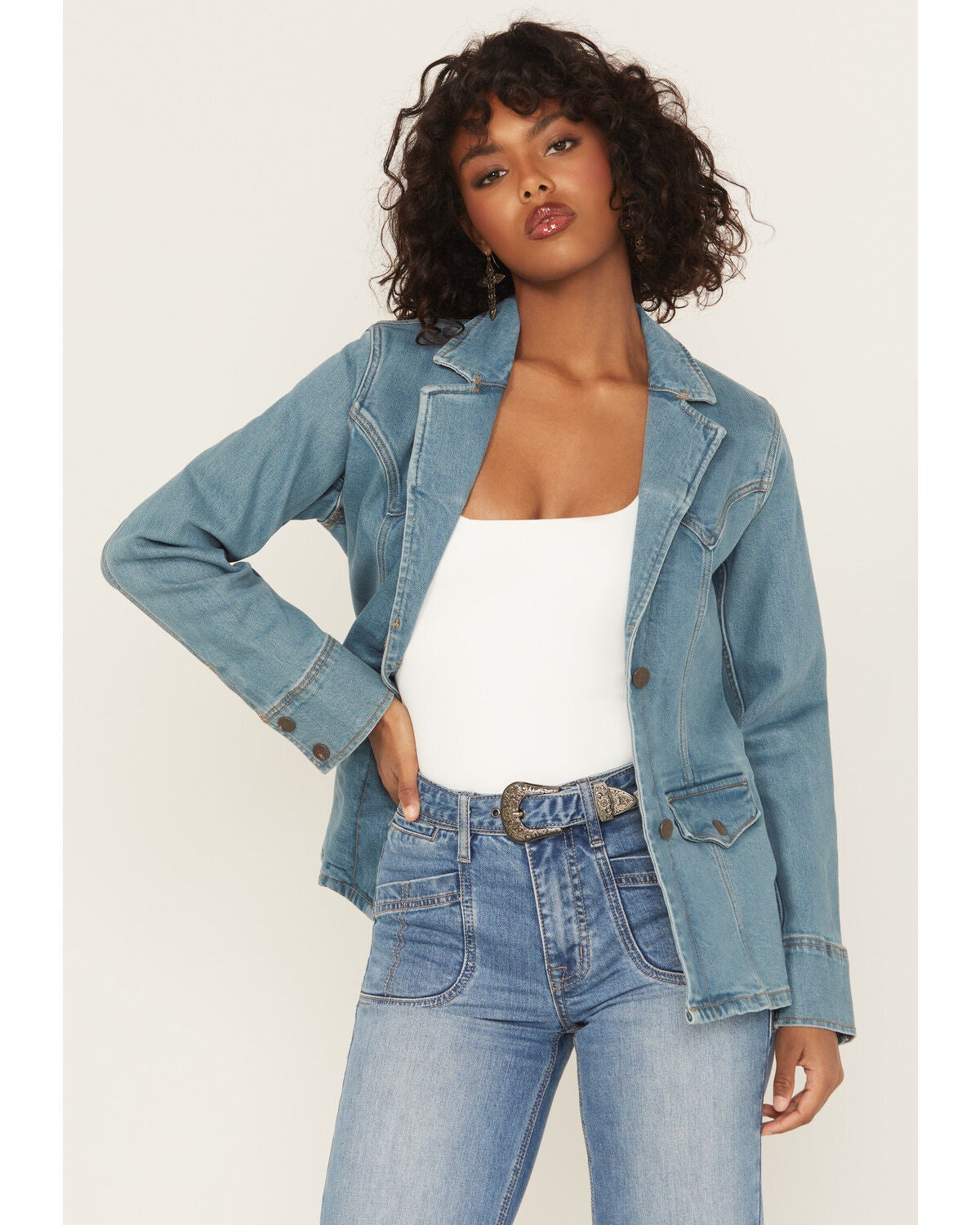 Wrangler Retro Women's Light Wash Button-Down Denim Blazer, Light Wash, hi-res