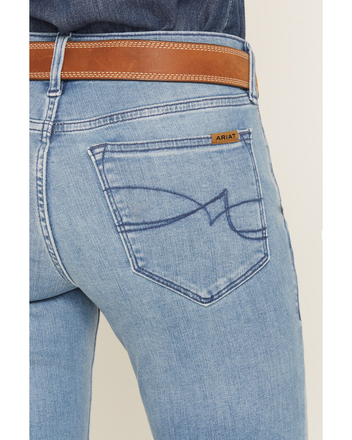 Image #4 - Ariat Women's Vilma Light Wash Perfect Rise Bootcut Ultra Stretch Denim Jeans, Light Wash, hi-res
