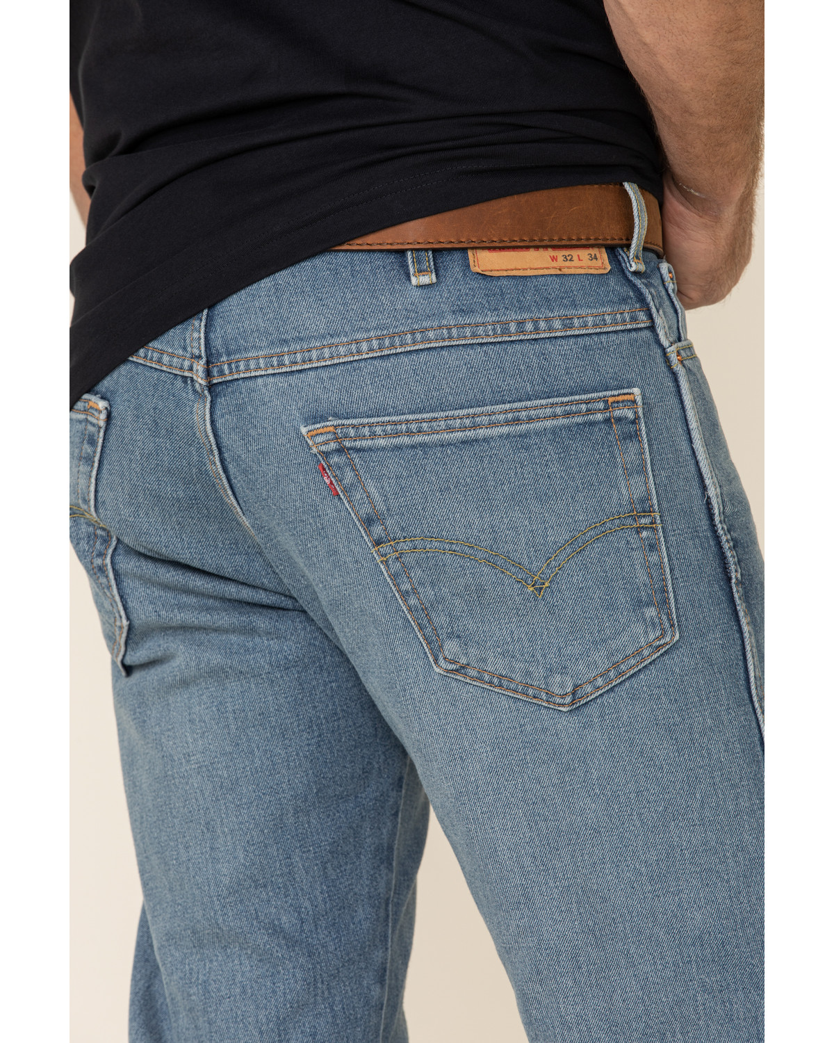 levis pc9