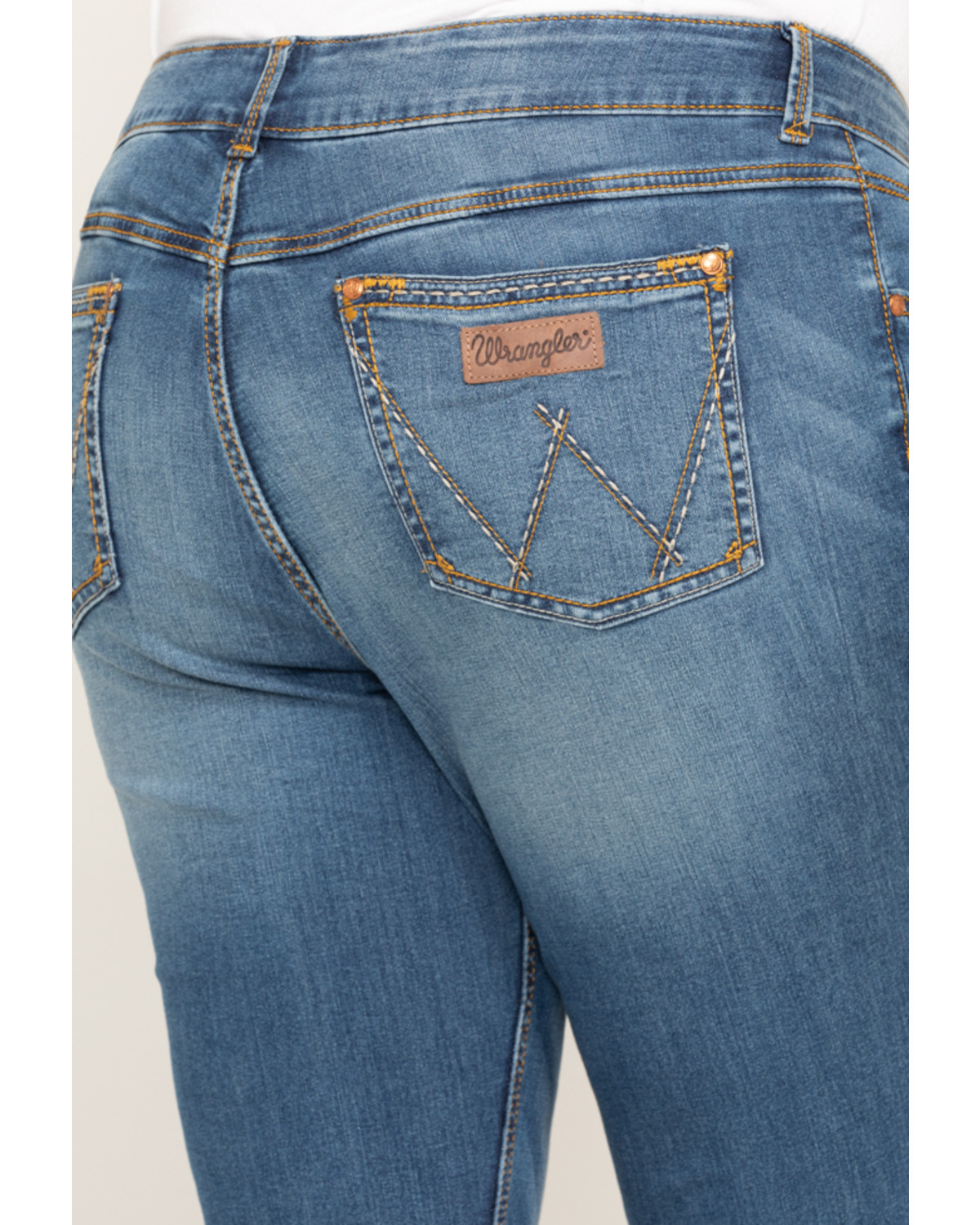 Wrangler Retro Women's Mae Mid Rise Jeans - Plus - Country Outfitter