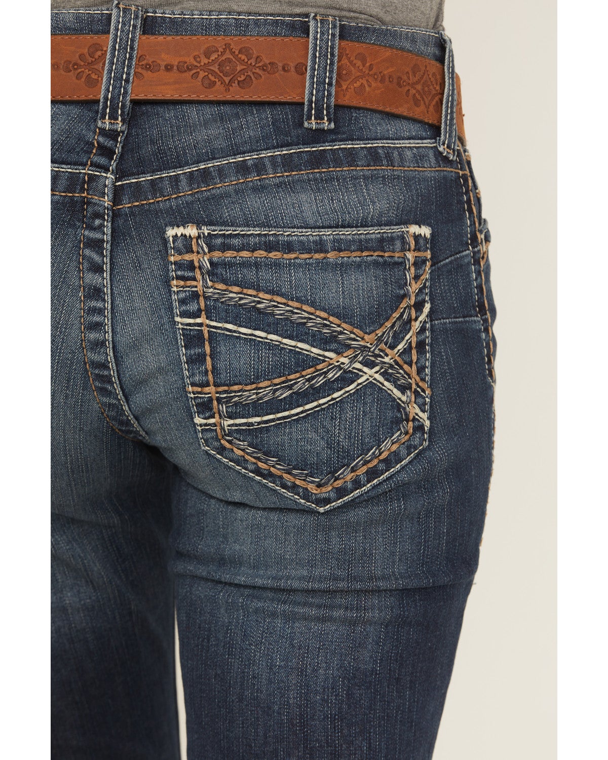 Silver Womens Suki Mid-Rise Slim Boot-cut Jean